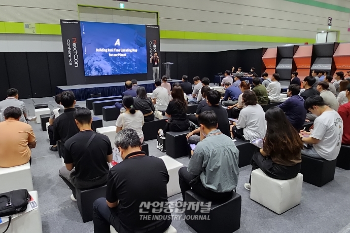 "건설업 관련 신기술 들어요"… 이어지는 발길 - 산업종합저널 전시회
