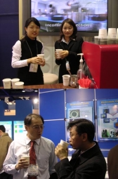 [세미콘코리아 2005] 원두 커피 향 물씬 풍기는 반도체 전시회