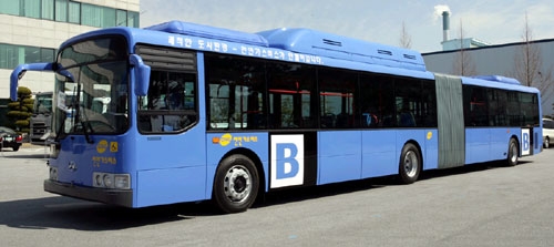 현대자동차, 국내 최초 굴절버스 개발