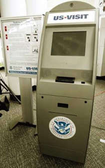 다양한 컨텐츠 개발과 범정부적 지원 필요