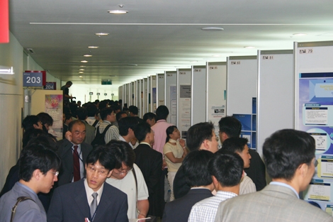 기계관련 논문 포스터 발표회 성황이뤄