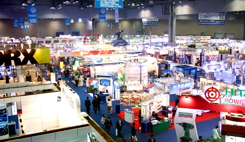 국내 최초 통합전시회 ‘2005 한국기계산업대전’