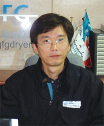 성실한 기업, 힘찬 전진을 외치다  , (주)지에프지