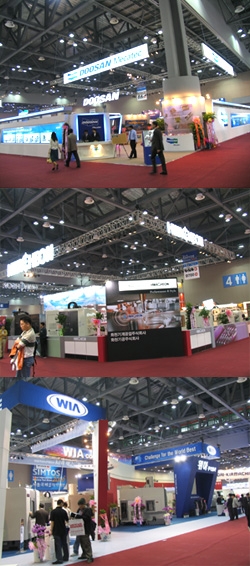 [SIMTOS 2006]세계 공작기계社 일산에 운집