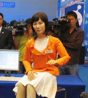 <b>[기획]</b>천하의 로봇태권V도 부품 없인 출동 못해