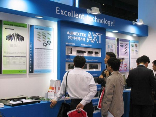 제어시스템이 피아노 연주까지?…2006 모션컨트롤전 개막