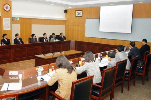 대기업과의 경쟁, 개발 이후 상용화 등 中企 어려움 많아 