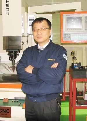 [기업]방전가공기 왕국 대원씨엠에스(주), “한국 방전가공기 역사 우리가 다시 쓴다”