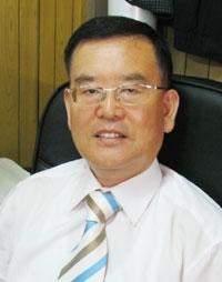 중고공작기계업계의 34년 최씨 고집…명진기계상사