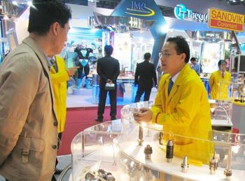 샌드빅 코로만트, 오픈마인드로 고객과 유대 강화 