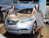 현대차, 연료전지차 'i-Blue(아이블루)' 공개