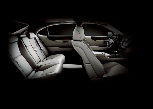 렉서스, 뉴 LS600hL과 LS460L 5인승 모델 출시