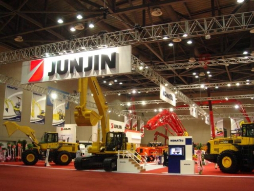 글로벌 종합중장비 업체로 도약…전진중공업 