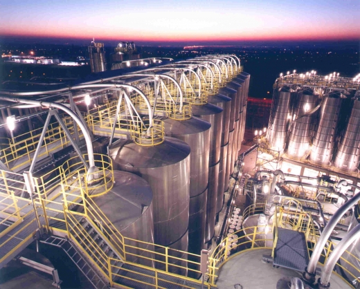 중동 석유산업…최대 전략산업 석유화학 집중육성