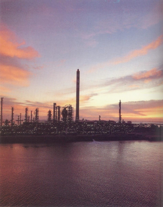 중동 석유산업…최대 전략산업 석유화학 집중육성