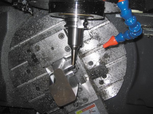 '초정밀 복합가공' 고부가가치 창출…공작기계 기능복합화 추세