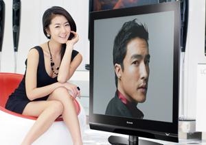 LG전자, CES 최고혁신상 수상경력의 'bobos'출시  