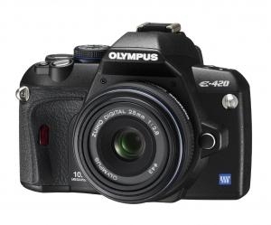 올림푸스, 가볍고 조작 간편한 DSLR카메라 ‘E-420’ 발표