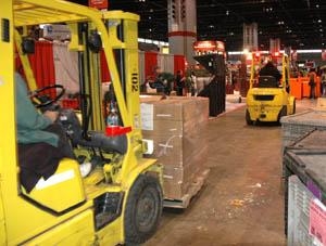 지게차 국내 제품생산 주춤… 外産잠식 확대 