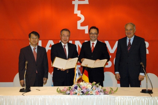 기산진, 2009 하노버산업박람회 동반국가 카운트다운 돌입