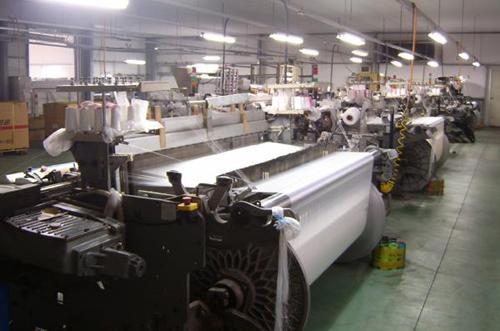 생산 1조 4천억원 규모…섬유기계 산업