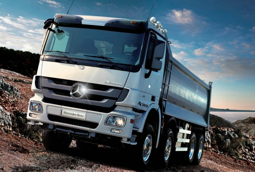 메르세데스-벤츠 트럭 뉴 악트로스 덤프 출시