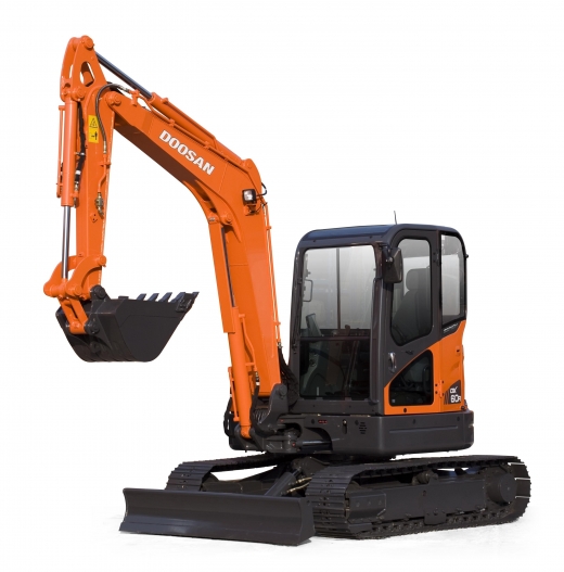 6톤급 소선회 굴삭기