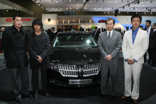 포드코리아, 2009 서울 모터쇼 프레스데이서 신차 공개