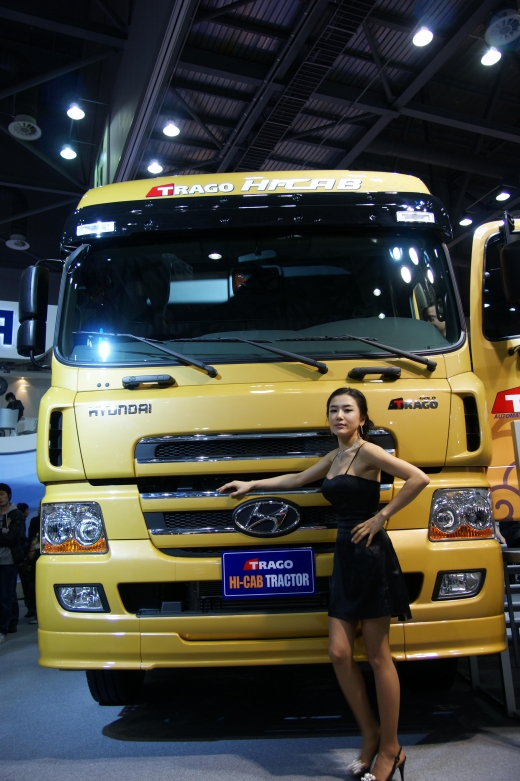 서울모터쇼, 관람객 100만 유치 무난