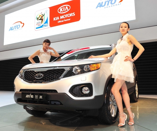 포르테, 쏘렌토R 중국에 첫 선