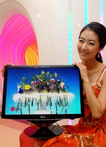  TV 이어 모니터도, 'LED 시대'