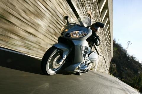 이태리 스쿠터의 전설, '말라구티'