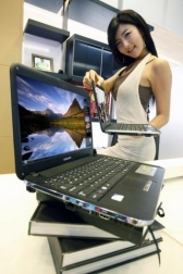 얇아도 너무얇은 노트북, 보셨나요?