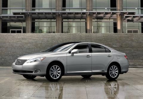 렉서스 ES 시리즈, 마이너체인지 모델 뉴ES350 출시