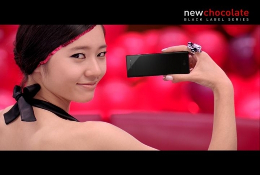 ‘뉴초콜릿폰’ 소녀시대, 에프엑스가 접수