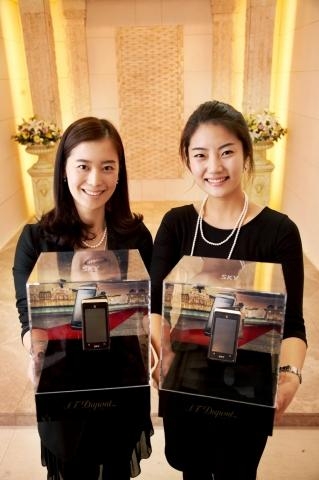 명품 휴대폰 ‘듀퐁폰’ 폭발적 관심속 오늘 출시