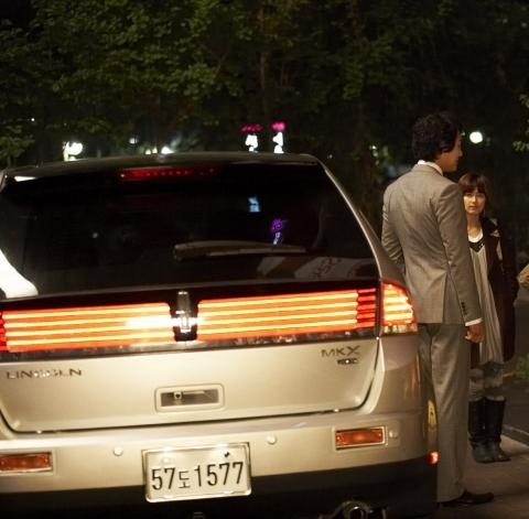 한채영의 애마 ‘링컨 컨티넨탈’