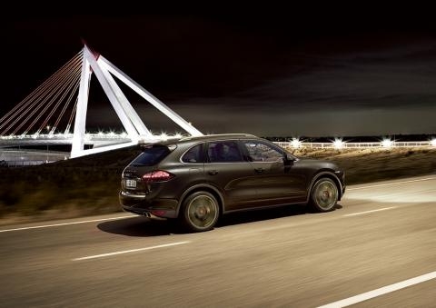 포르쉐, ‘카이엔’ 대박 조짐?