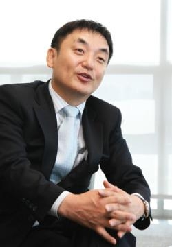 BMW 공식딜러 도이치모터스(주) 권오수 대표이사 