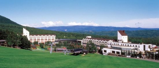 Golf & Resort season travel 