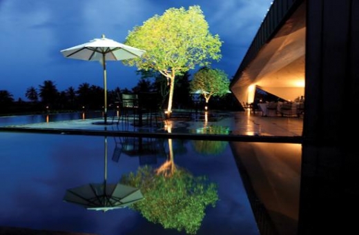 Golf & Resort season travel 