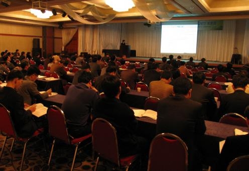스마트폰, 향후 콘텐츠유통의 중심축될 것