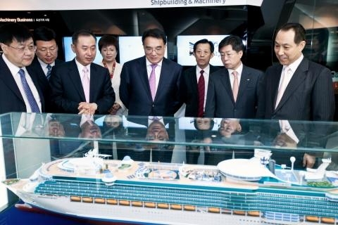 STX그룹, 선박건조 일관 생산기지 운영