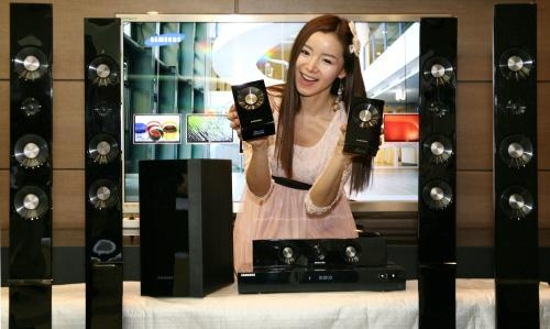 영상에 생생한 소리까지 3D로