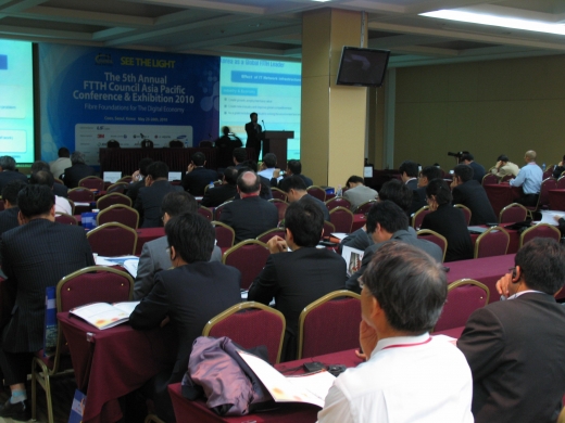 녹색성장 기본법 시행, 기업의 대응전략은?