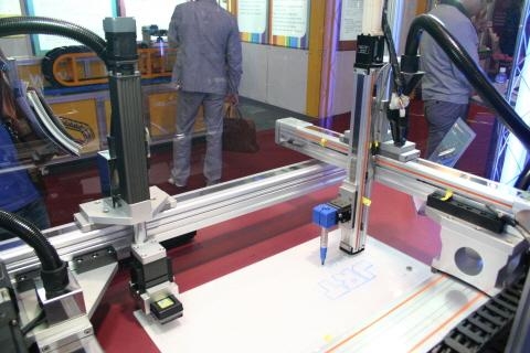 ['2010 KOFAS' 우수참가기업] 주강로보테크