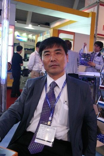 ['2010 KOFAS' 우수참가기업] 주강로보테크