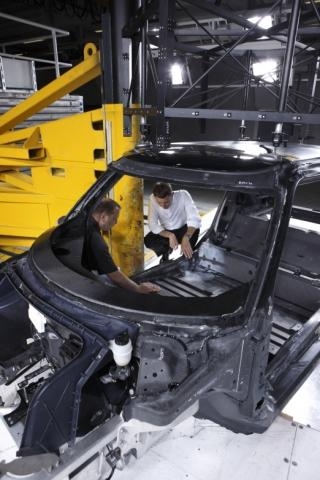 BMW코리아, 메가시티 비히클 차체구조 공개