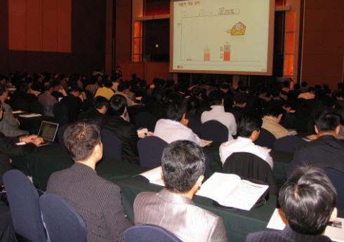 업계 최저전력 터치센스 컨트롤러 나왔다