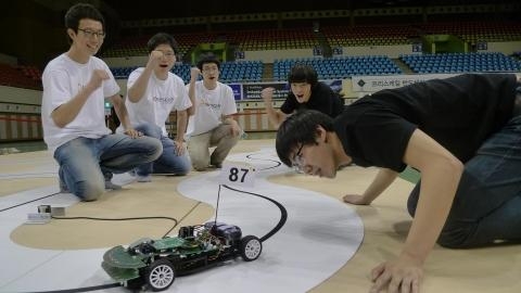 ‘지능형 모형차 경진대회’